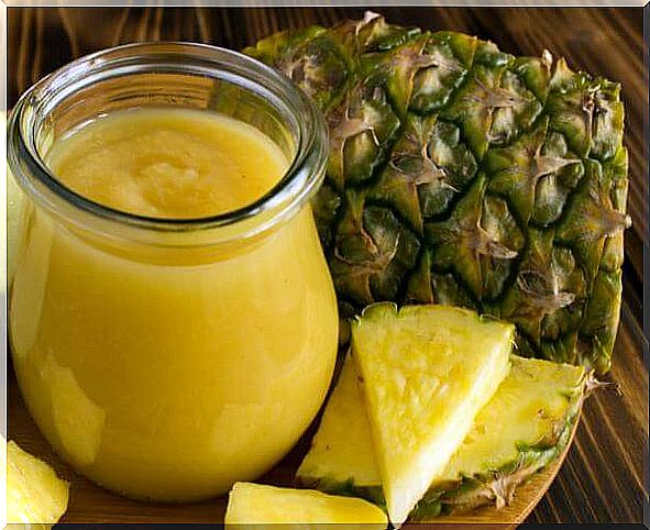 Make compotes at home with pineapple