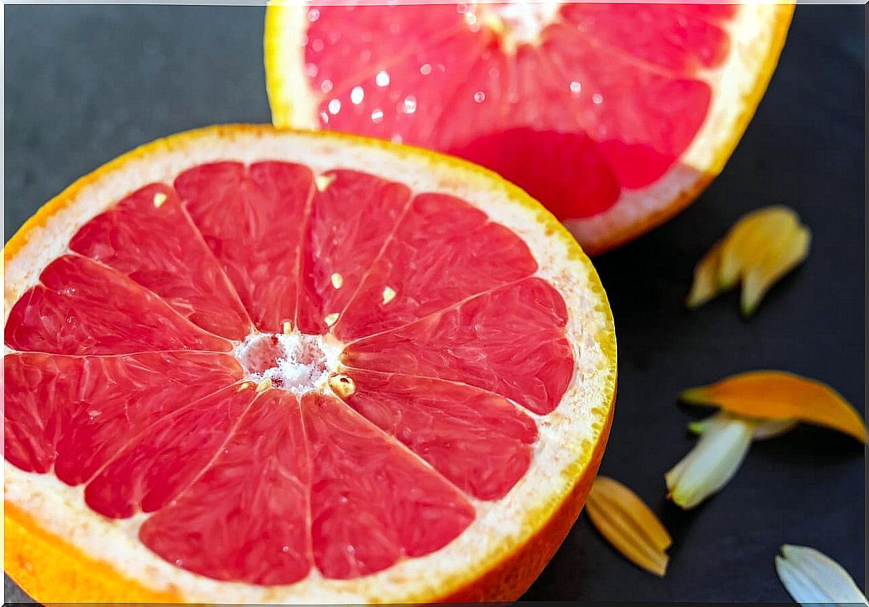 Fresh red grapefruit