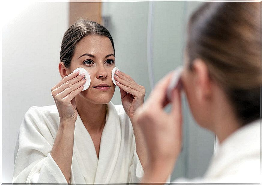 Woman using vitamin A products